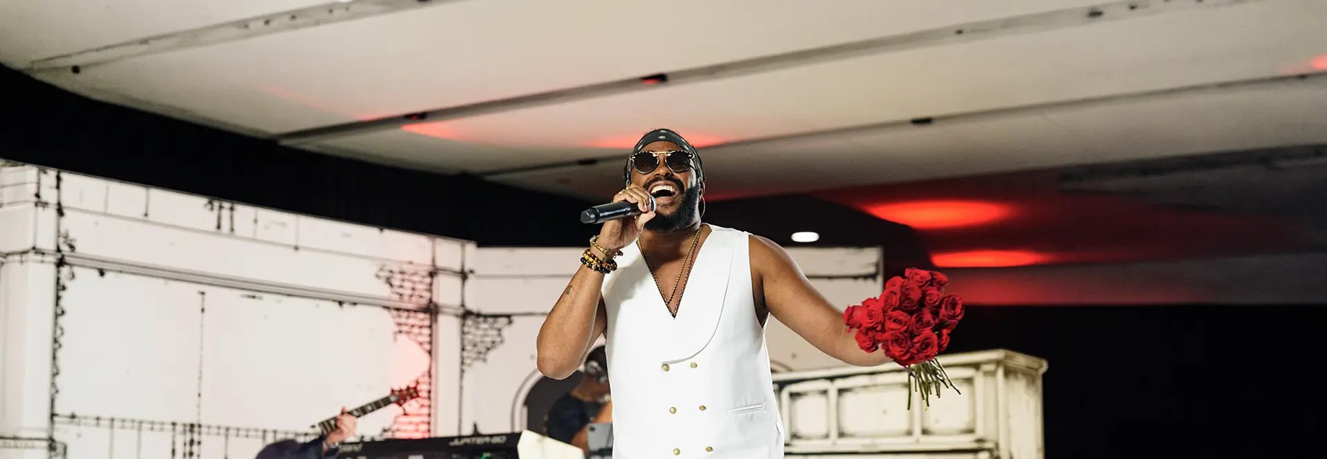 Image of Raheem DeVaughn Parking