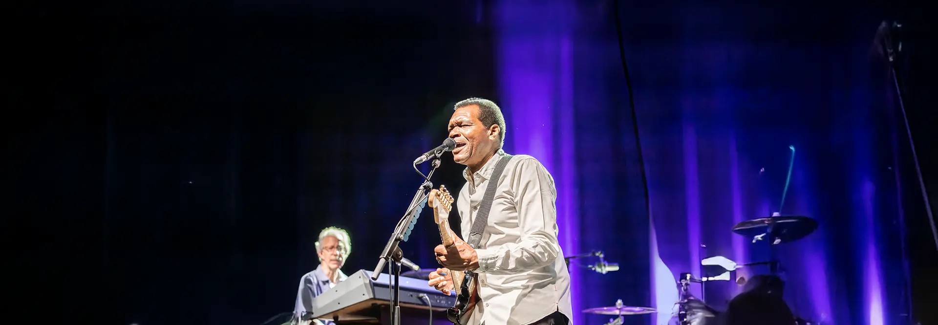 Image of The Robert Cray Band Parking