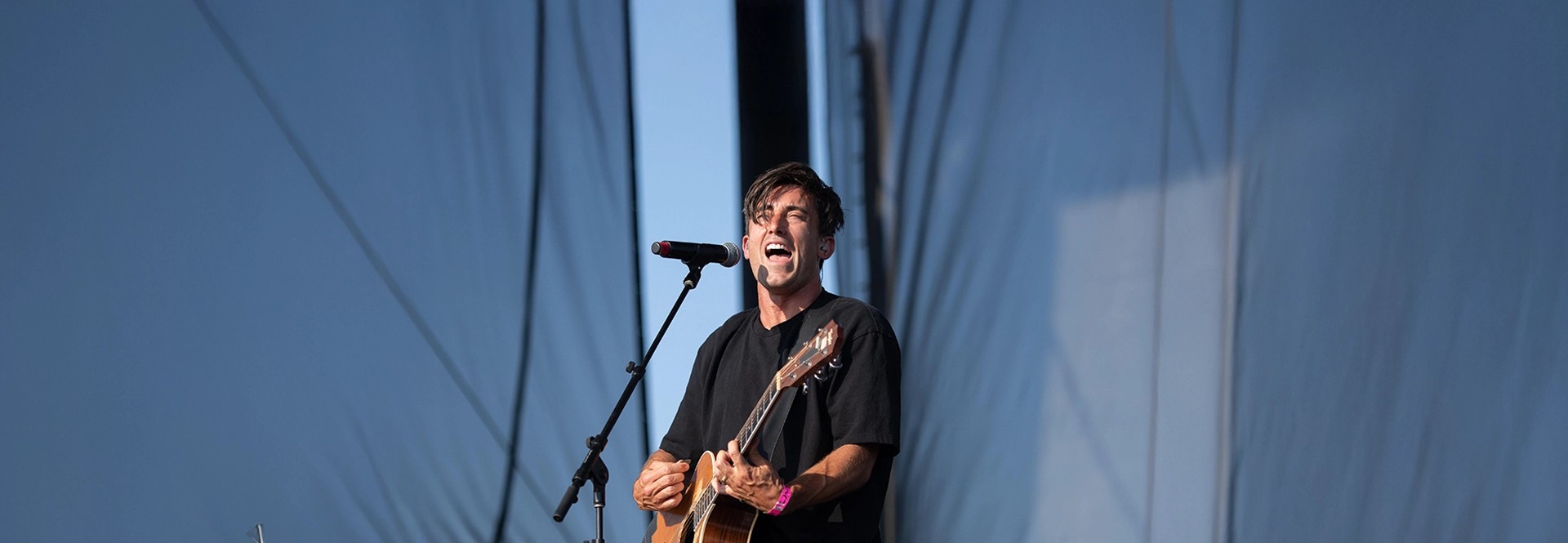 Image of Phil Wickham Parking