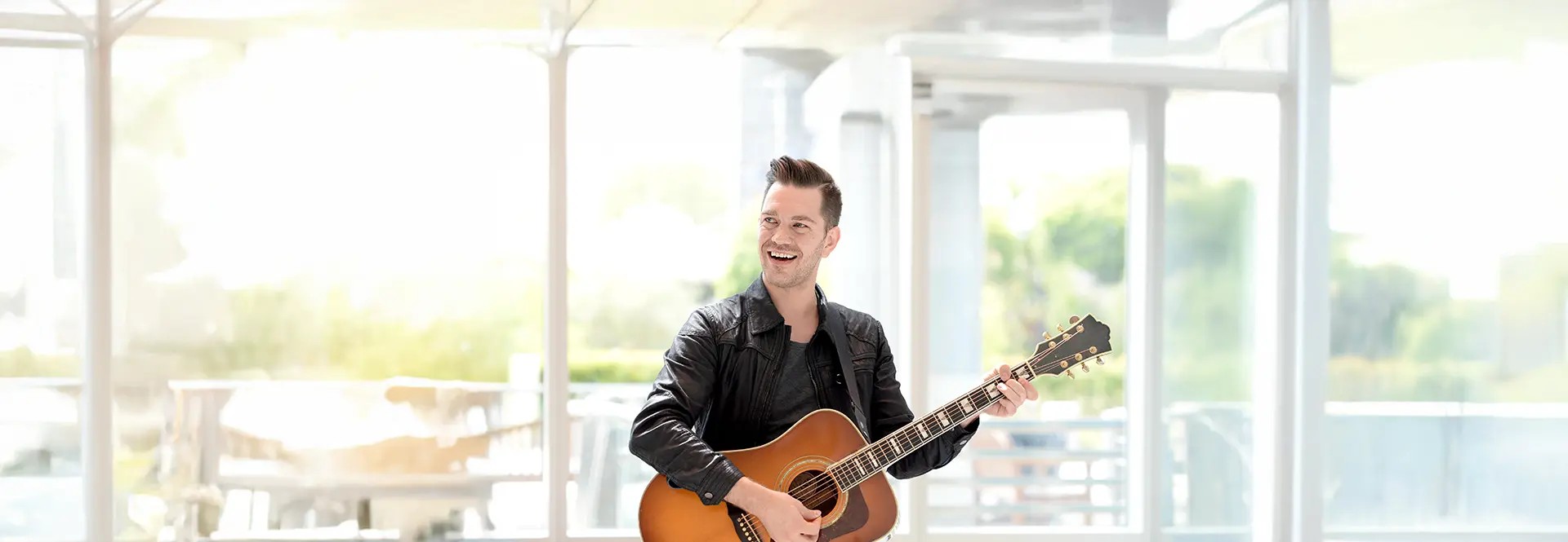 Image of Andy Grammer