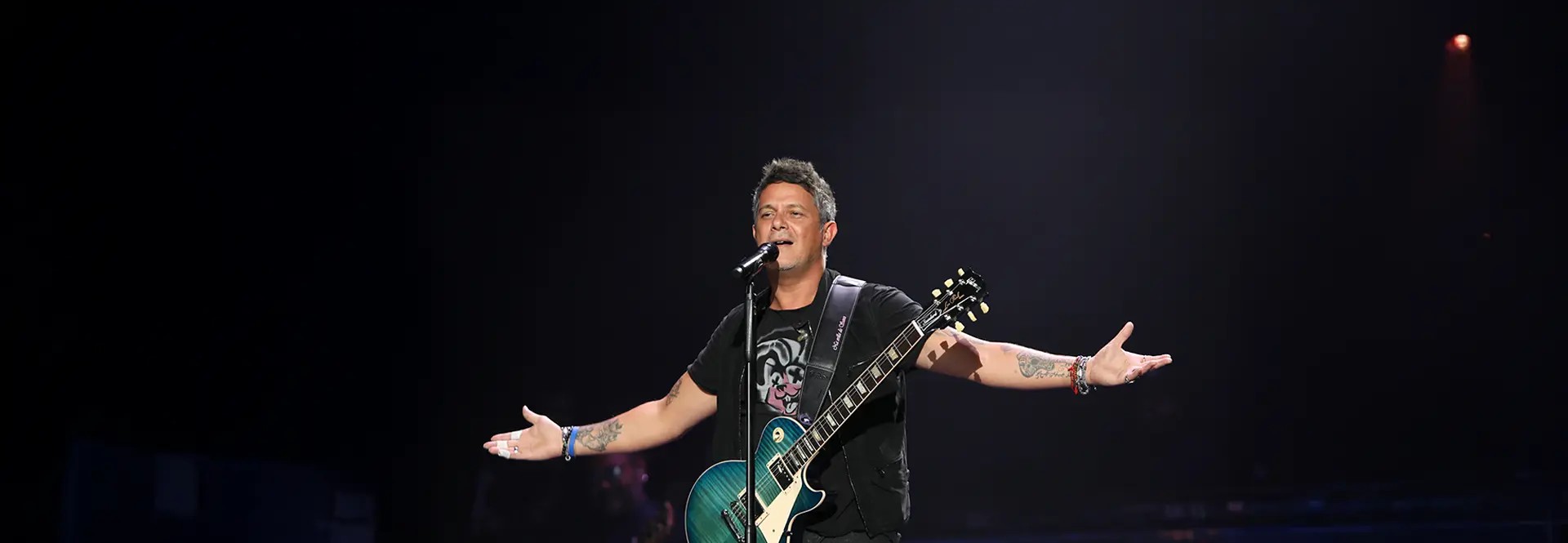 Image of Alejandro Sanz