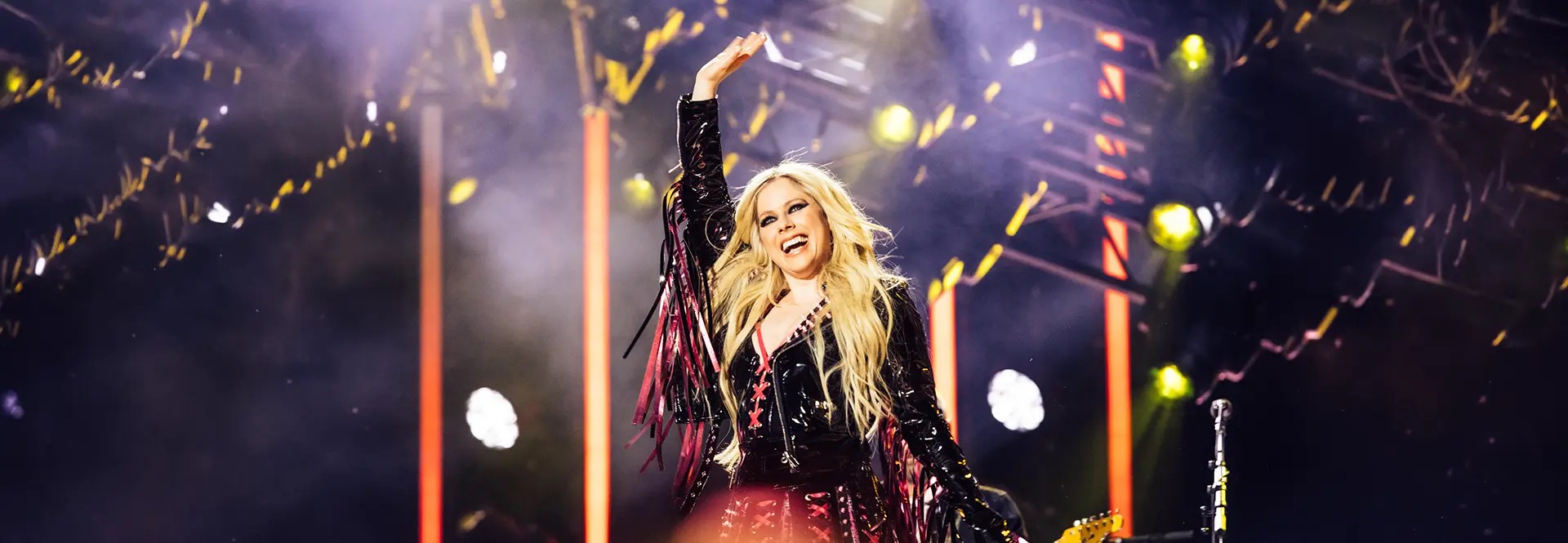 Image of Avril Lavigne Parking