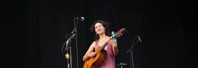 Liana Flores
